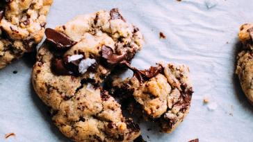 The Crumbl Cookies App Satisfy Your Cookie Cravings with Ease